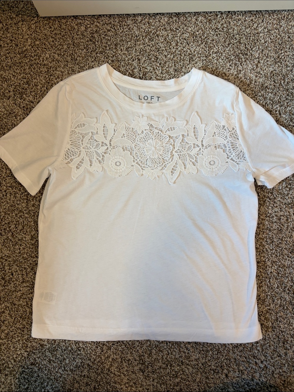 LOFT - White Floral Crochet Panel Tee - Size XS